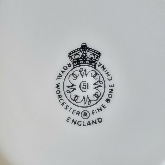 Vintage Royal Worcester Fine Bone China England Pheasant Demitasse Cup & Saucer - Picture 11 of 11